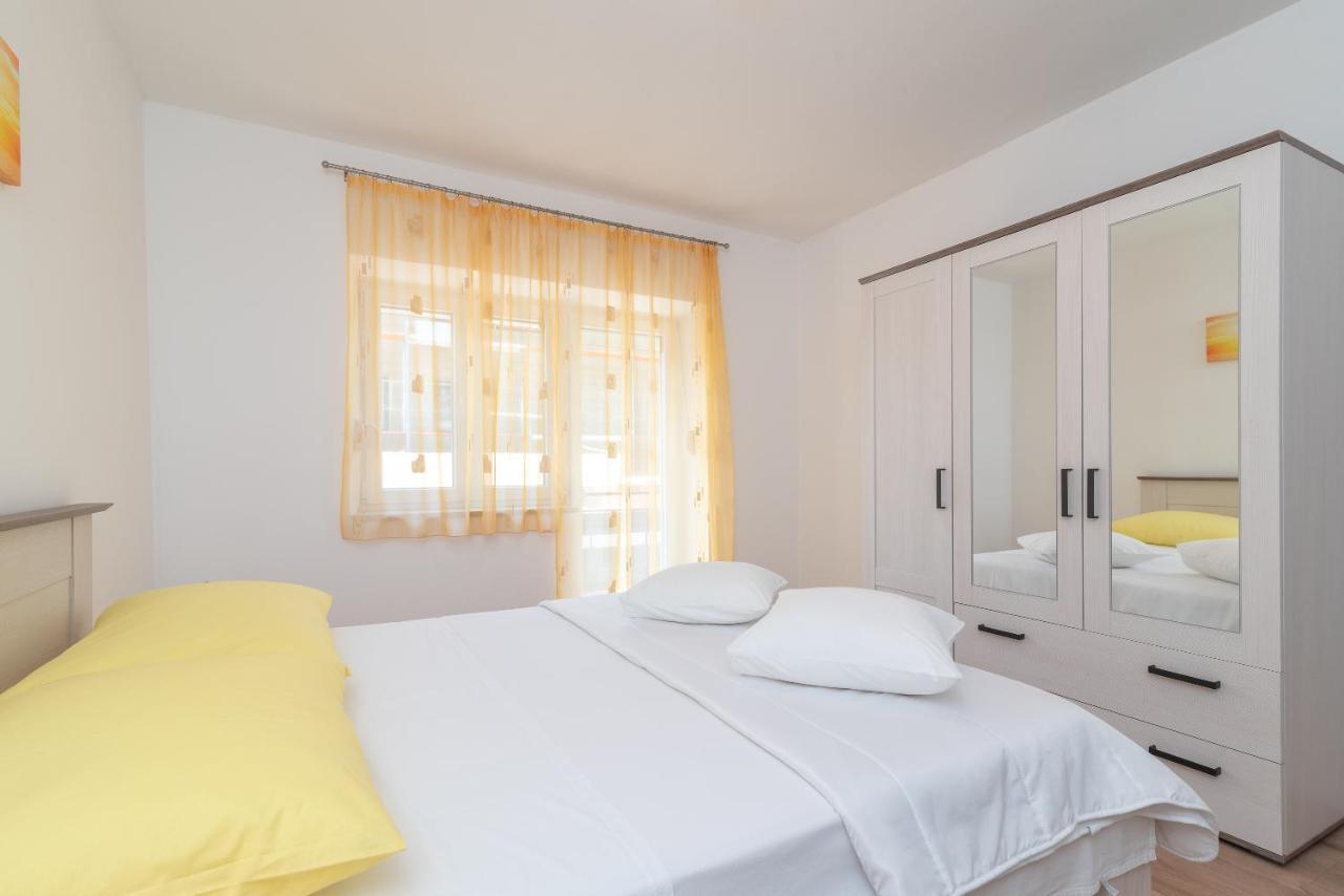 Apartman Galeb Trogir Exterior photo